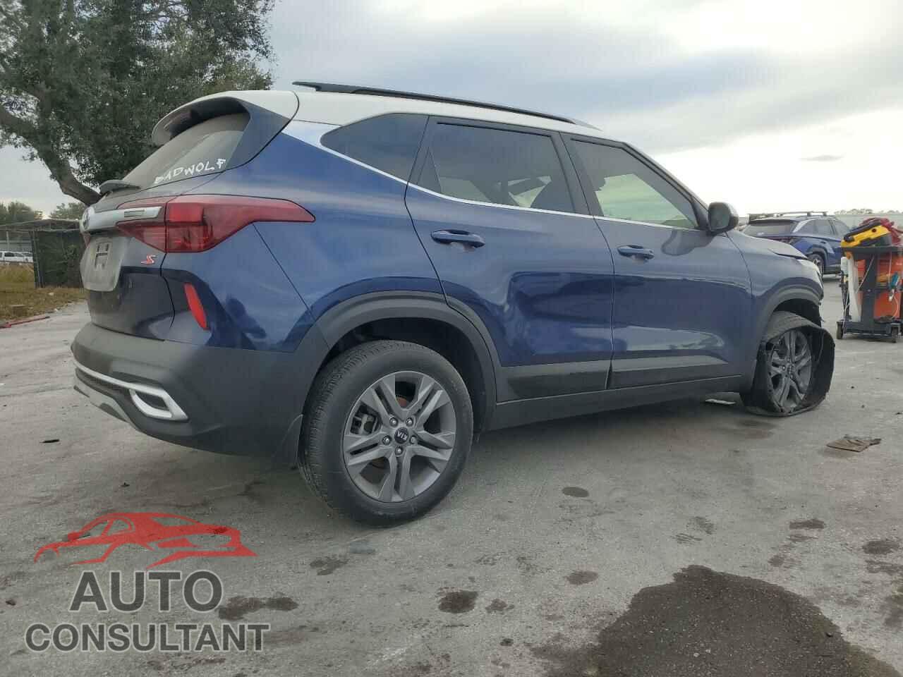 KIA SELTOS 2021 - KNDEU2AA2M7122417