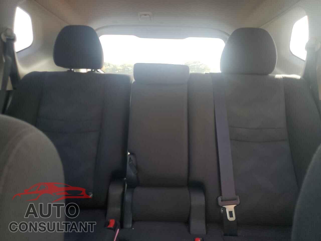 NISSAN ROGUE 2016 - KNMAT2MVXGP661114