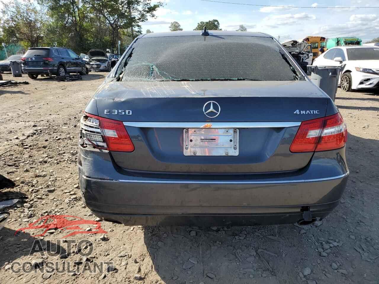 MERCEDES-BENZ E-CLASS 2012 - WDDHF8JB0CA528934