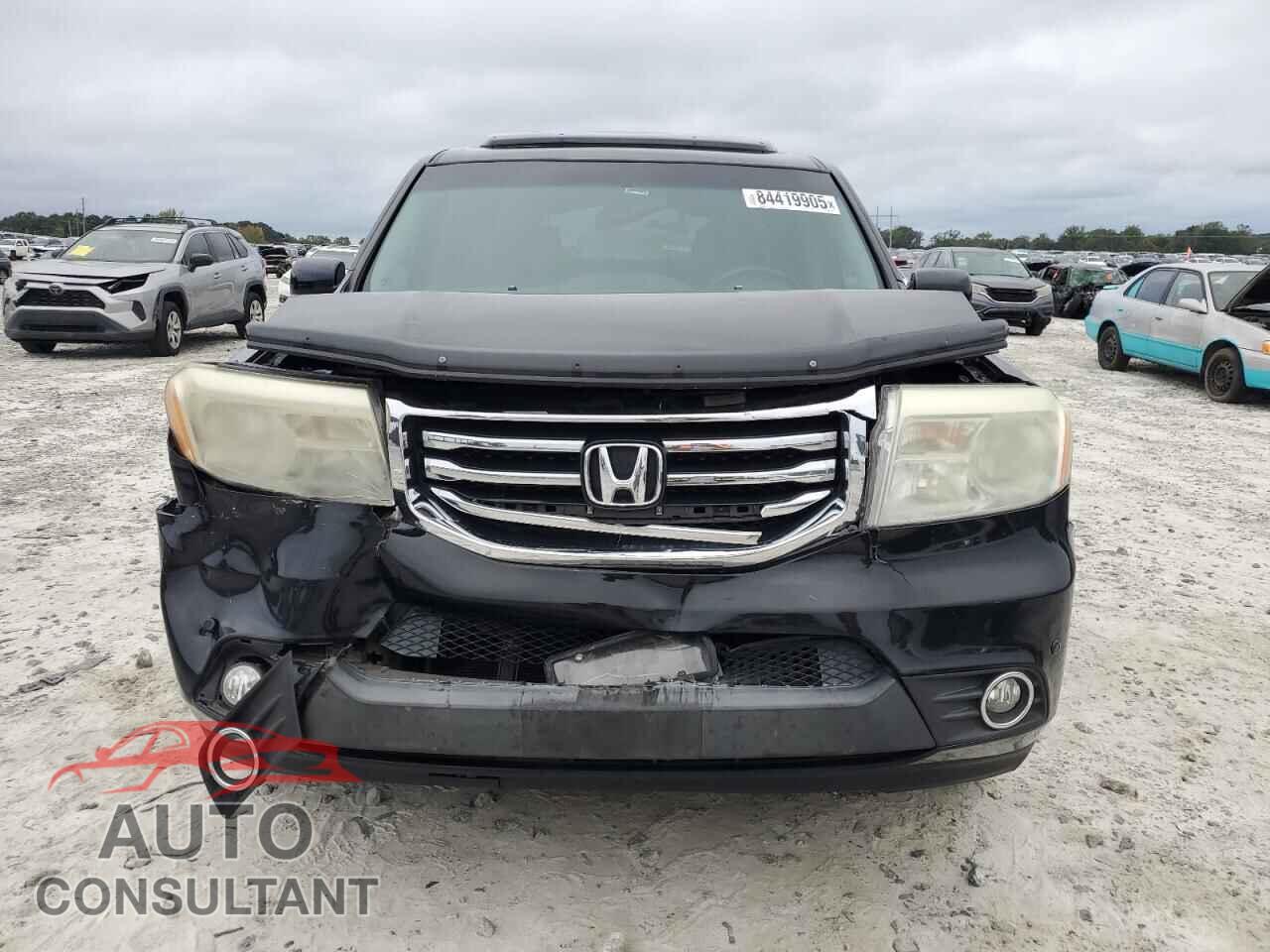 HONDA PILOT 2015 - 5FNYF4H9XFB030743
