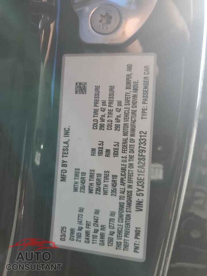 TESLA MODEL 3 2025 - 5YJ3E1EA2SF973312