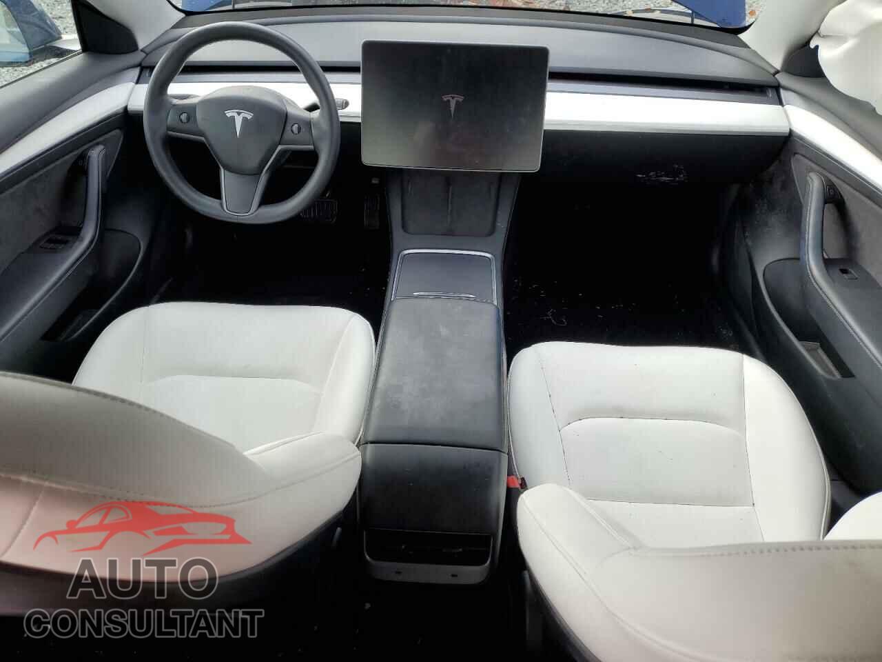 TESLA MODEL 3 2021 - 5YJ3E1EA0MF989561