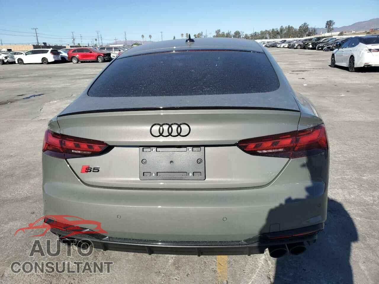 AUDI S5/RS5 2024 - WAUC4CF5XRA014112