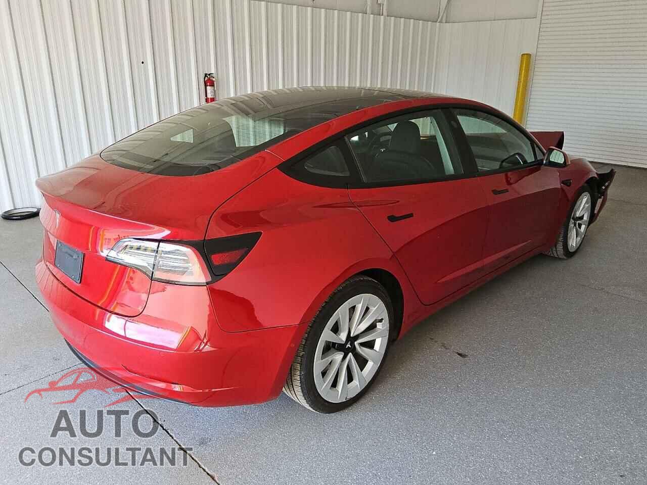 TESLA MODEL 3 2022 - 5YJ3E1EA3NF304843