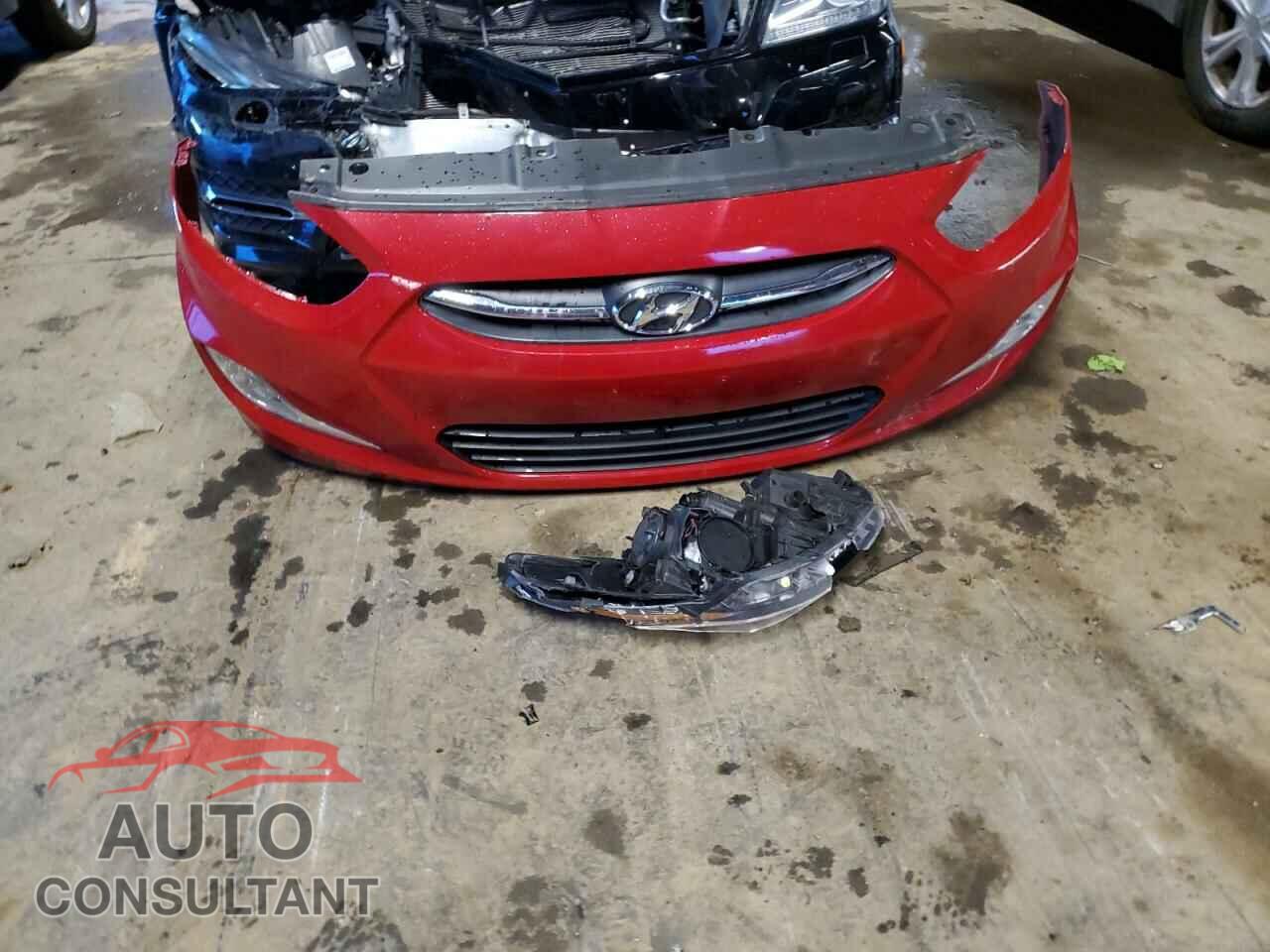 HYUNDAI ACCENT 2015 - KMHCU5AE2FU200027