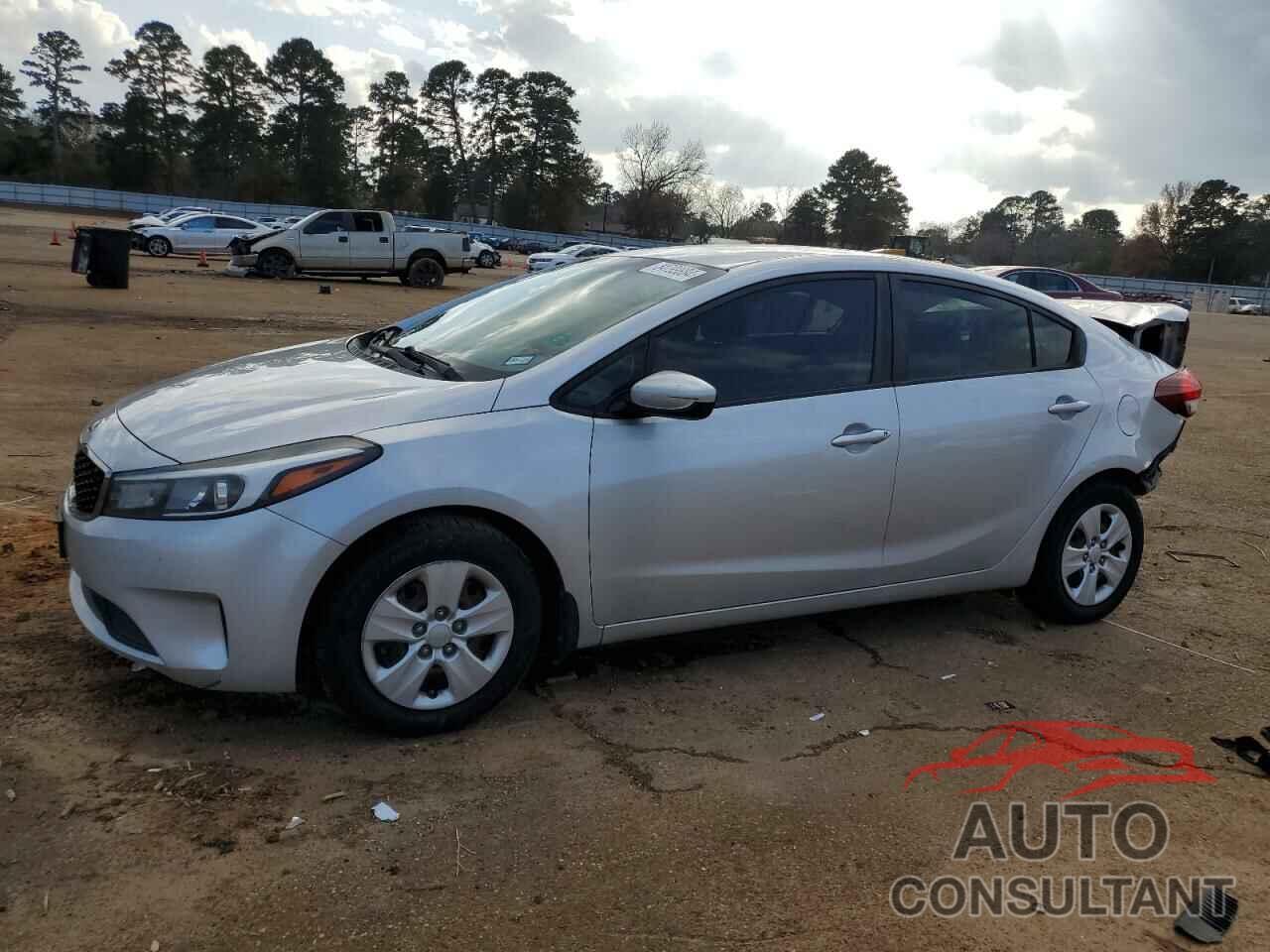 KIA FORTE 2017 - 3KPFK4A79HE041916