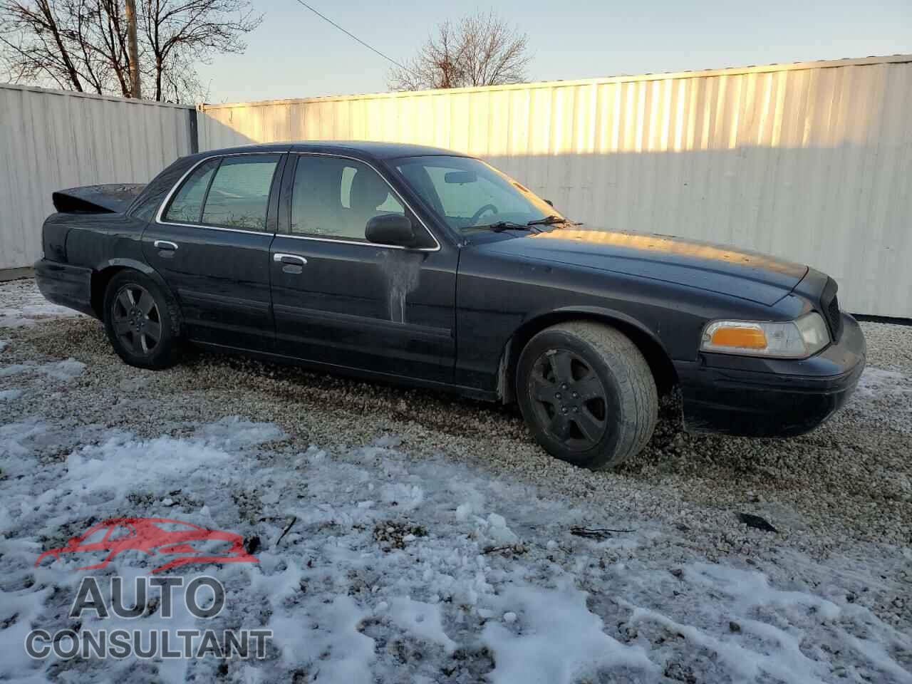 FORD CROWN VIC 2011 - 2FABP7EV4BX170244