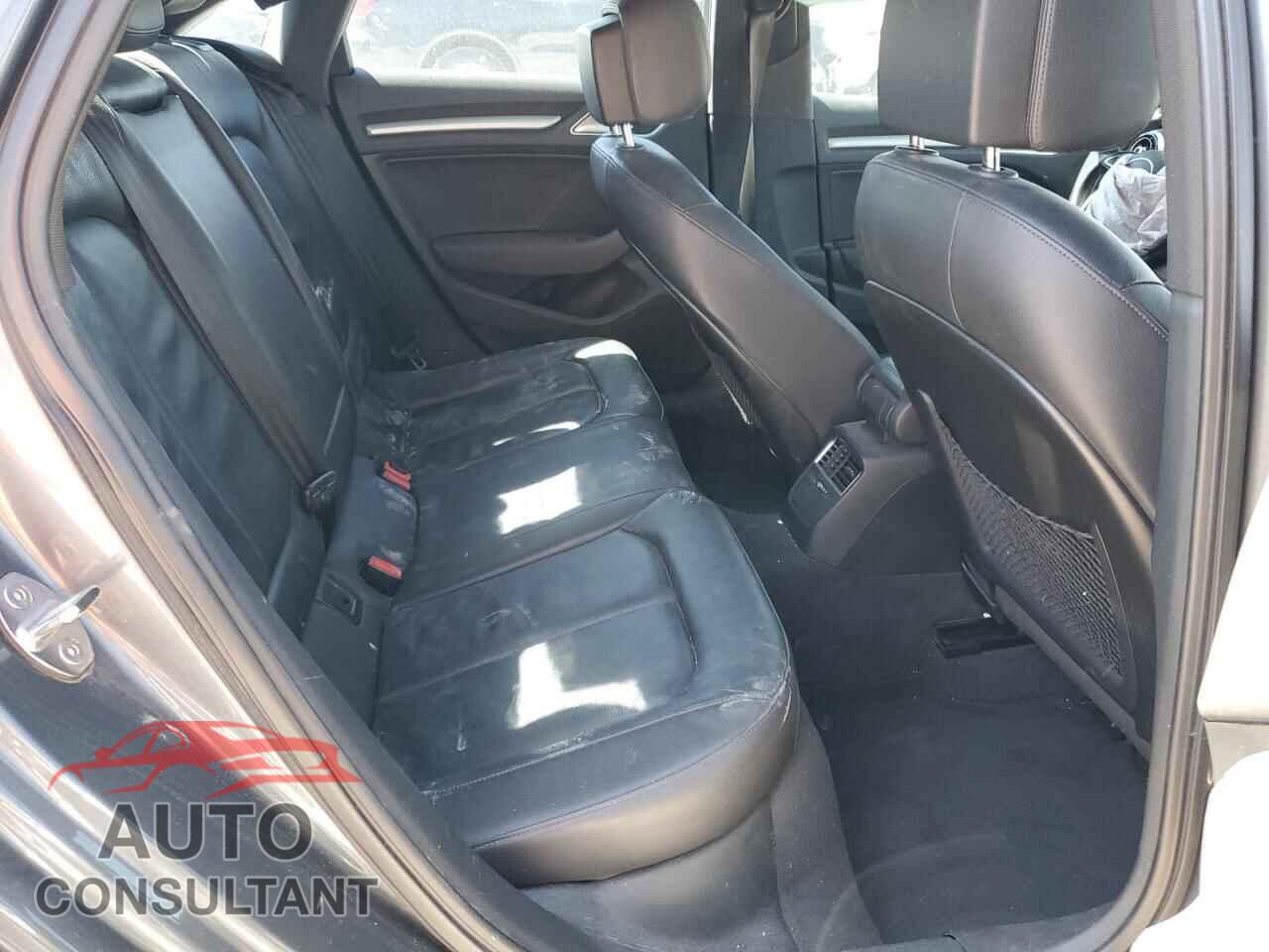 AUDI A3 2016 - WAUA7GFF6G1071094