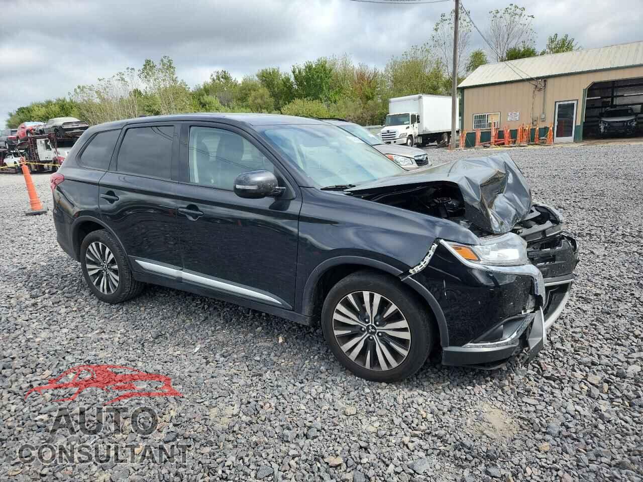 MITSUBISHI OUTLANDER 2020 - JA4AD3A37LZ005287