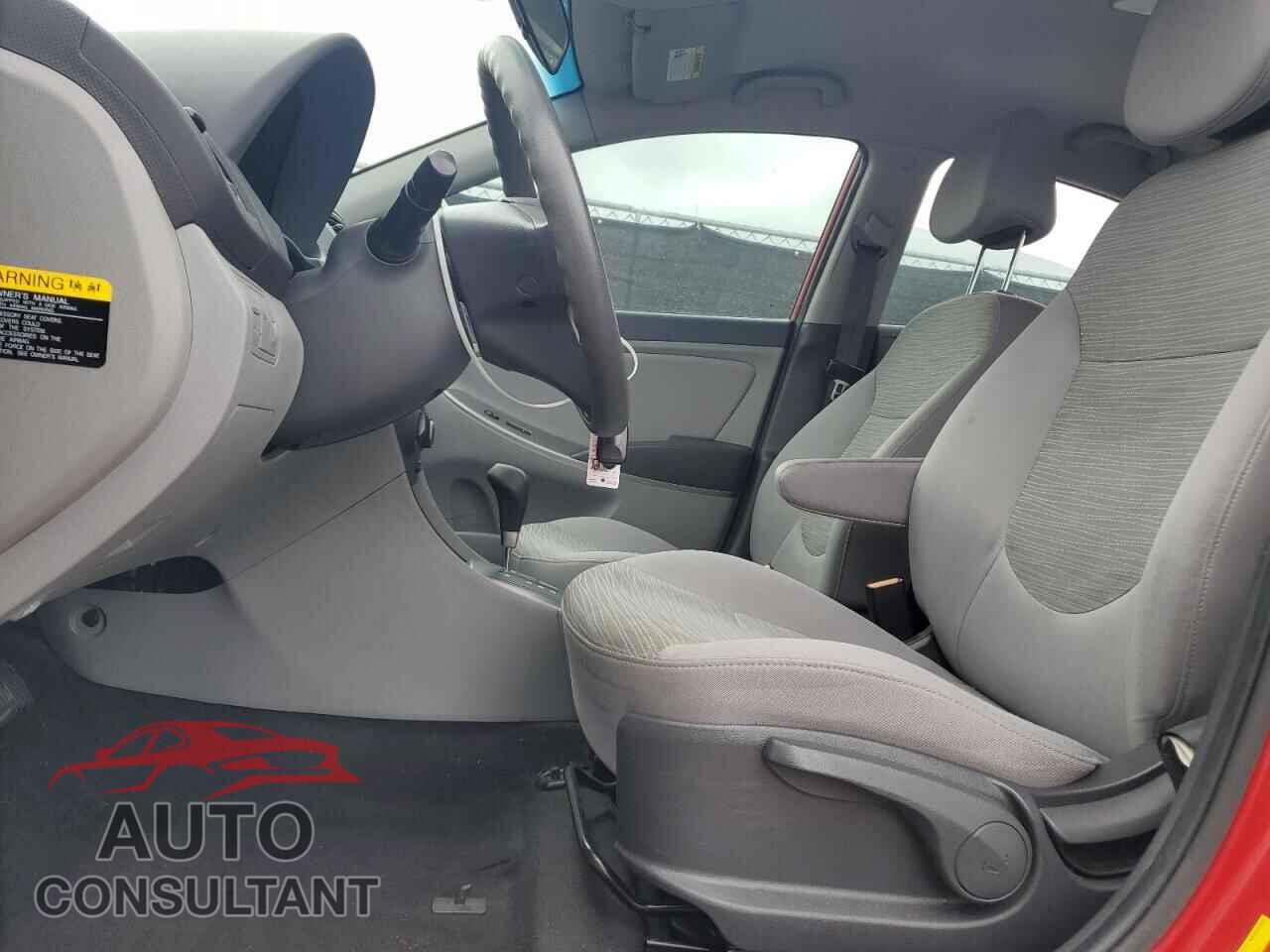 HYUNDAI ACCENT 2017 - KMHCT4AE0HU299320