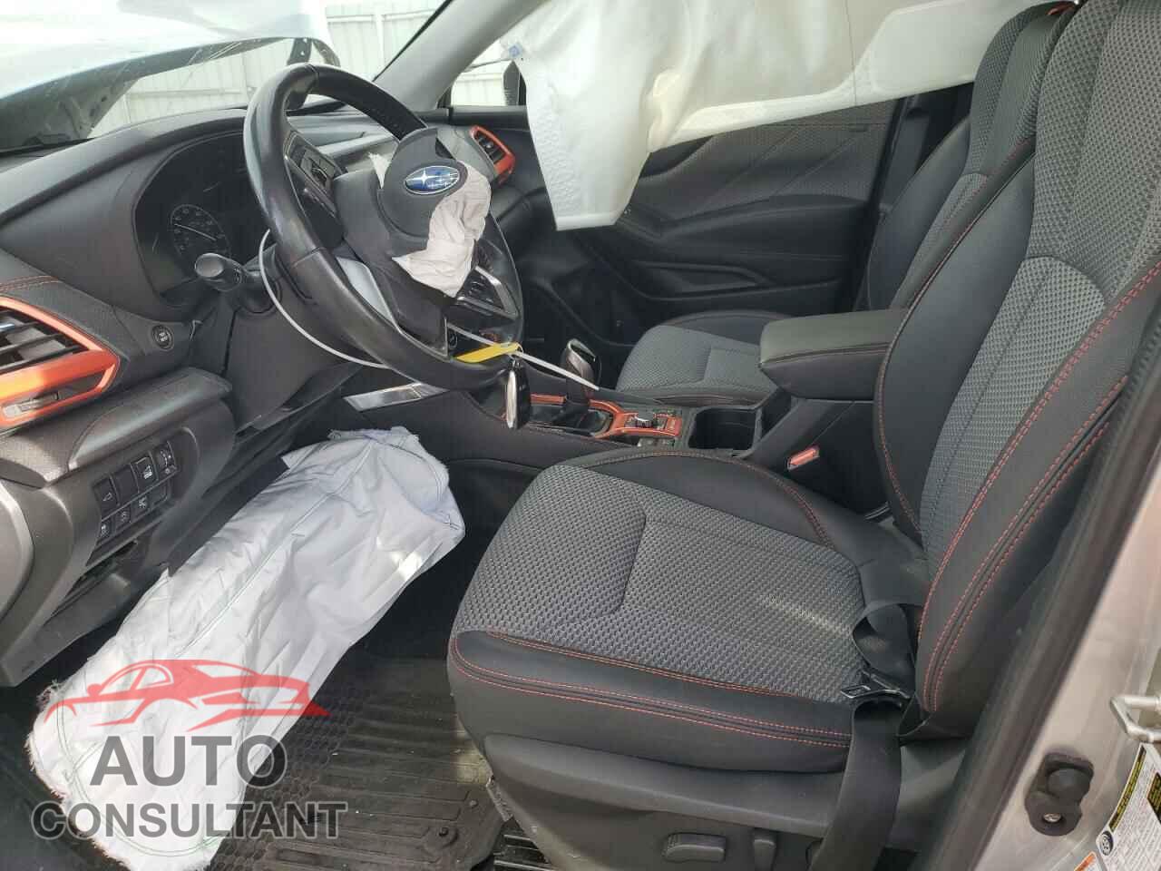 SUBARU FORESTER 2019 - JF2SKAPC9KH570481