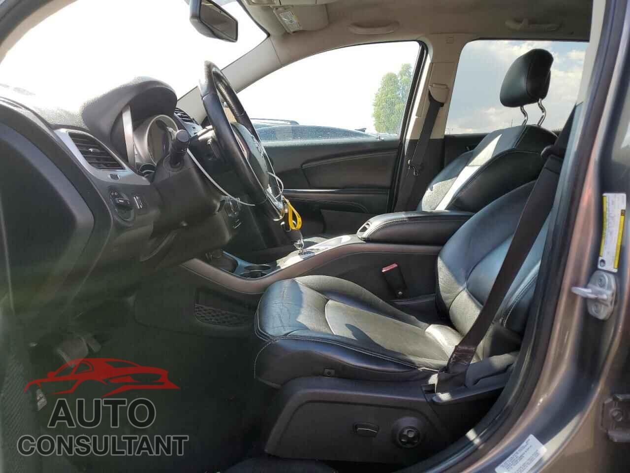DODGE JOURNEY 2012 - 3C4PDCDG7CT331015