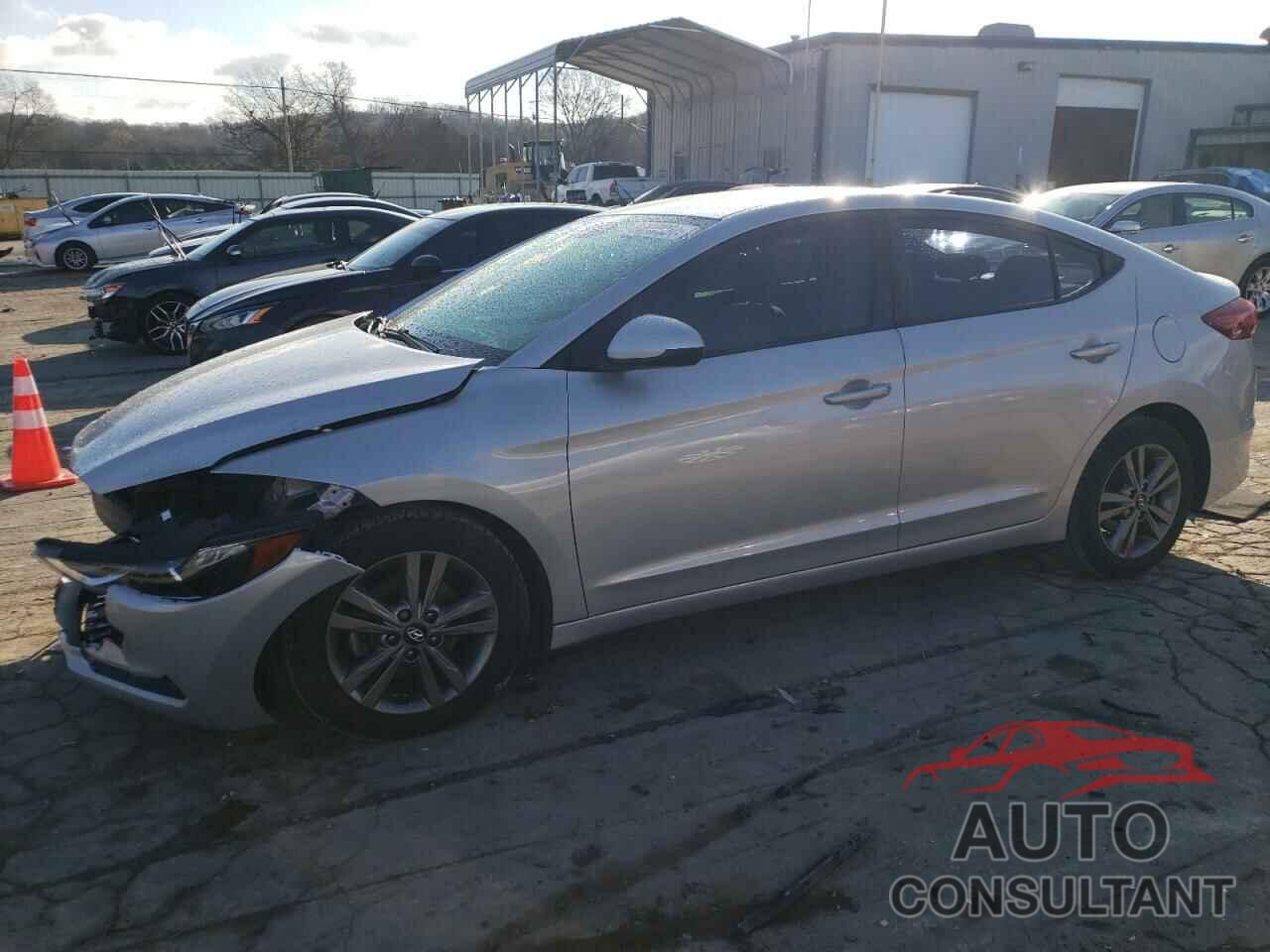 HYUNDAI ELANTRA 2018 - 5NPD84LF1JH368614