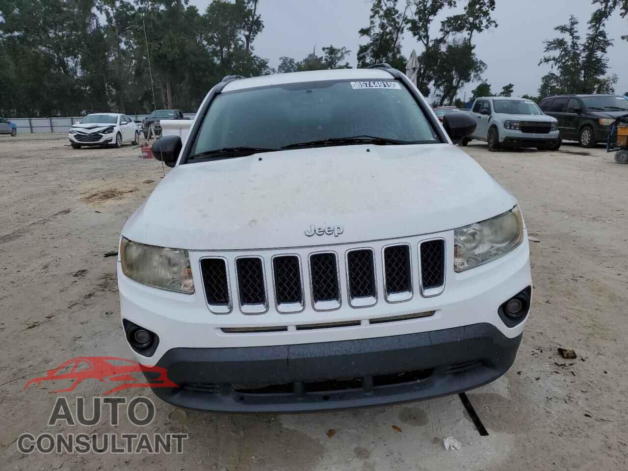 JEEP COMPASS 2011 - 1J4NF1FB6BD223071