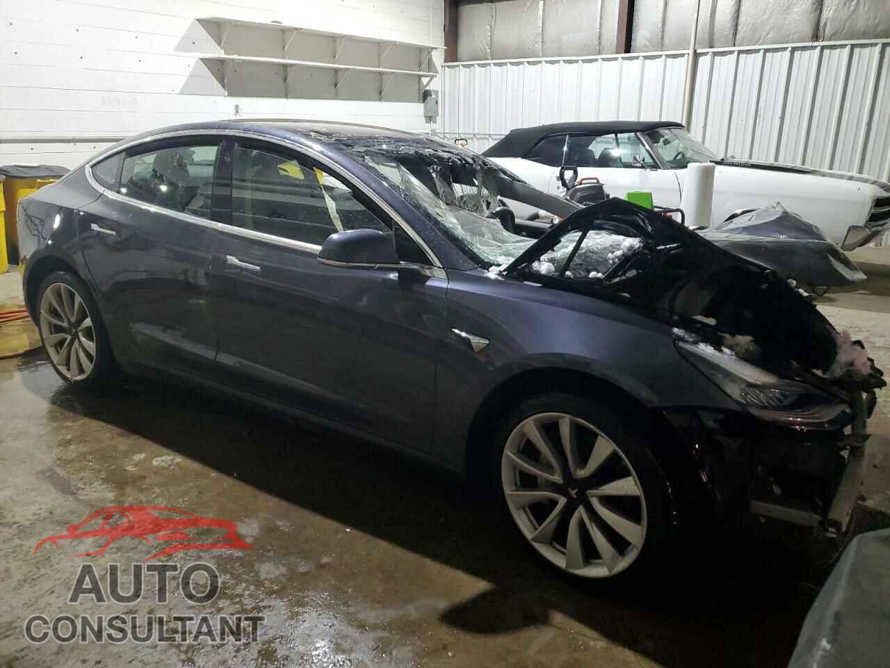 TESLA MODEL 3 2018 - 5YJ3E1EA3JF050982