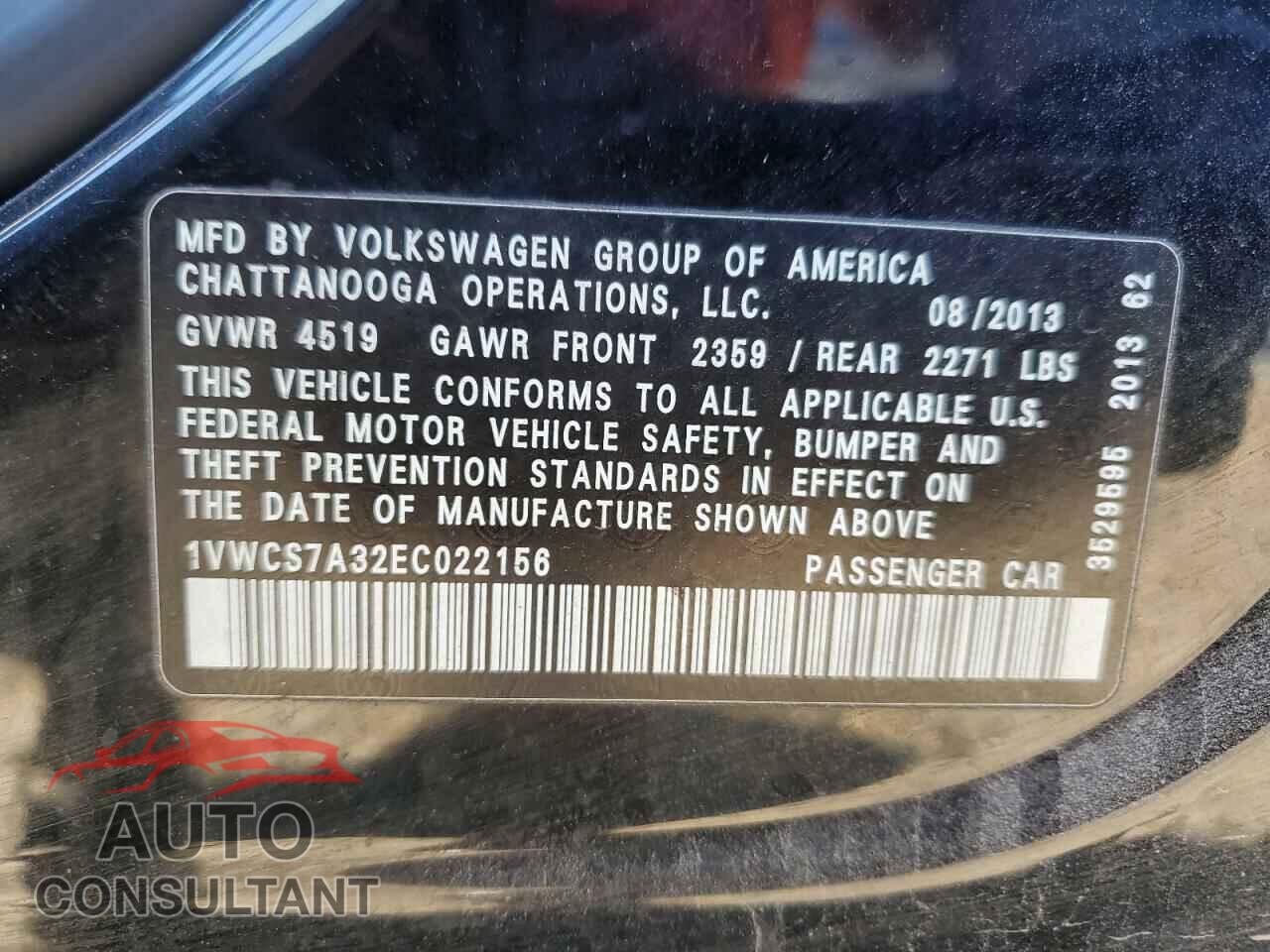 VOLKSWAGEN PASSAT 2014 - 1VWCS7A32EC022156