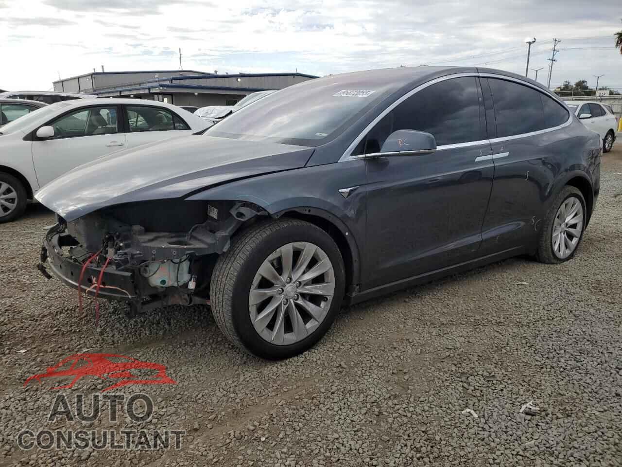 TESLA MODEL X 2017 - 5YJXCBE2XHF066029