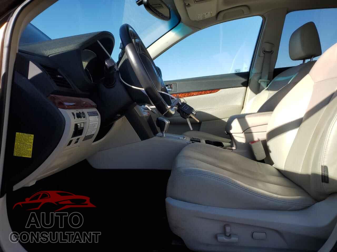 SUBARU OUTBACK 2012 - 4S4BRBKC9C3284891