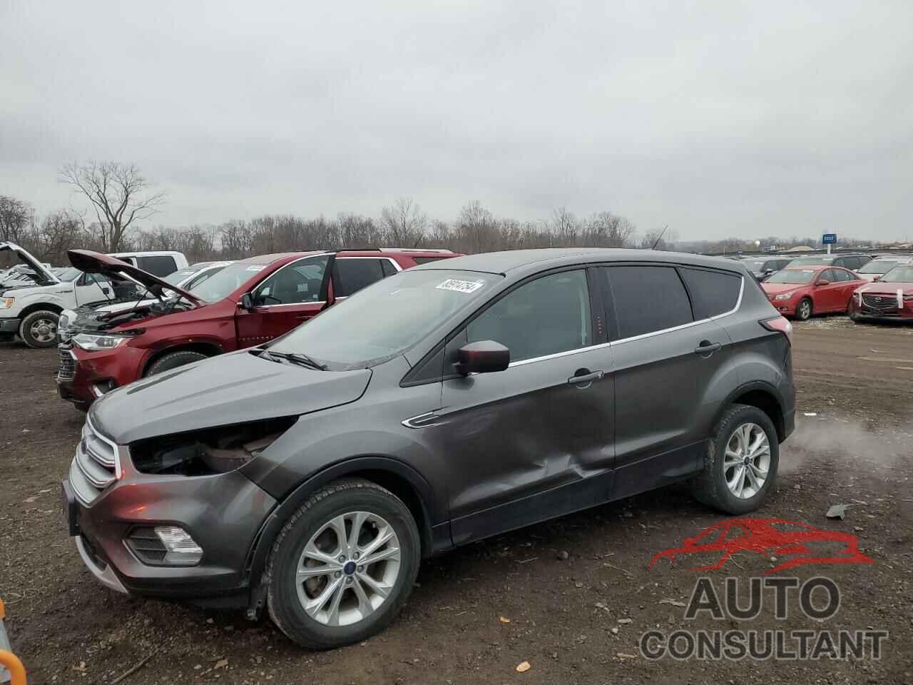 FORD ESCAPE 2017 - 1FMCU0G90HUC53079