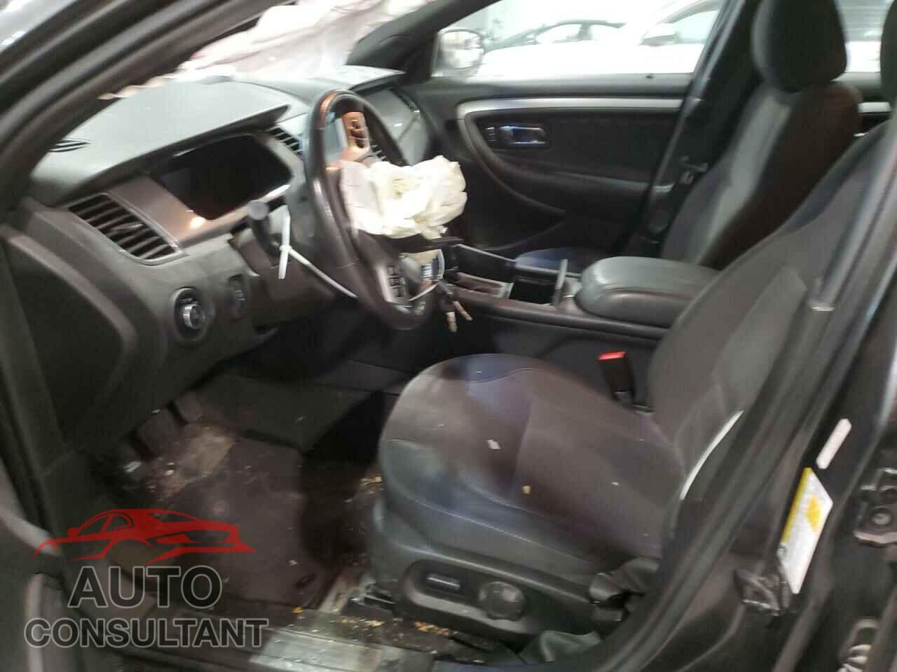 FORD TAURUS 2015 - 1FAHP2H88FG192584