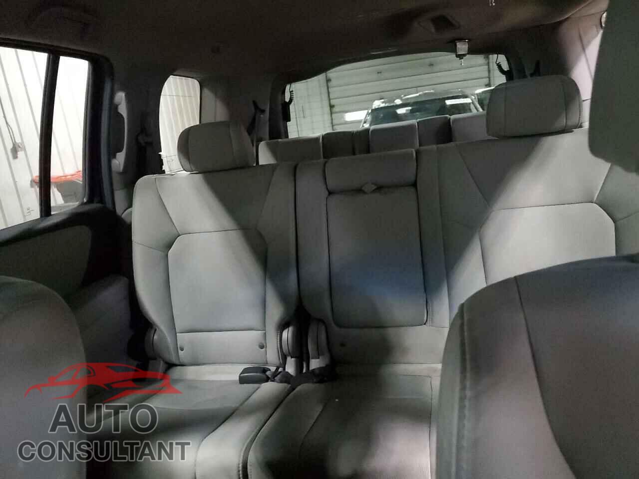 HONDA PILOT 2011 - 5FNYF4H25BB093794