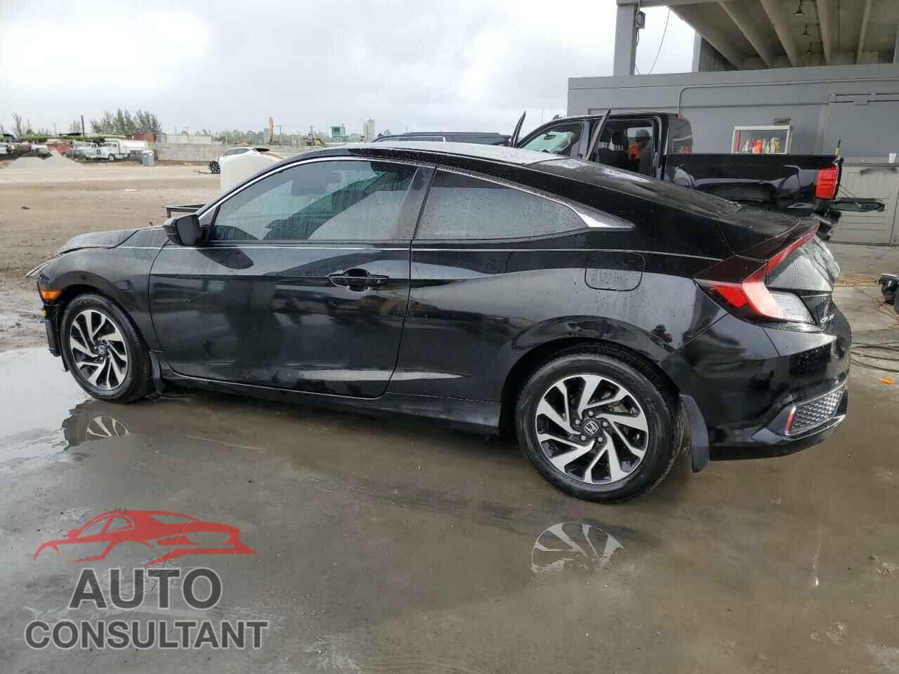 HONDA CIVIC 2017 - 2HGFC4B57HH304954