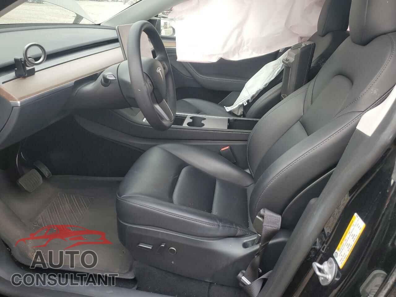 TESLA MODEL Y 2023 - 7SAYGAEE8PF772964