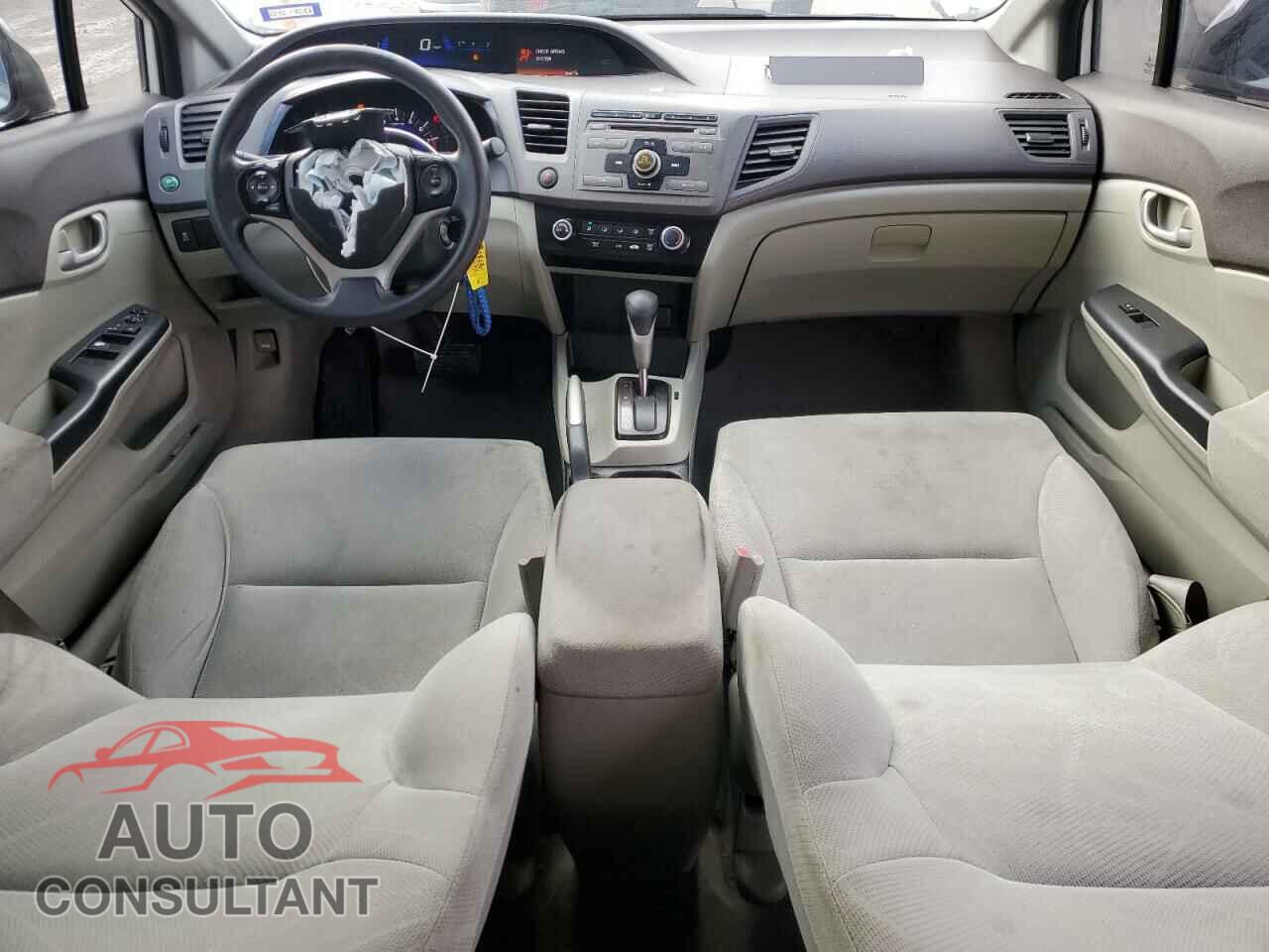 HONDA CIVIC 2012 - 2HGFB2F64CH547219
