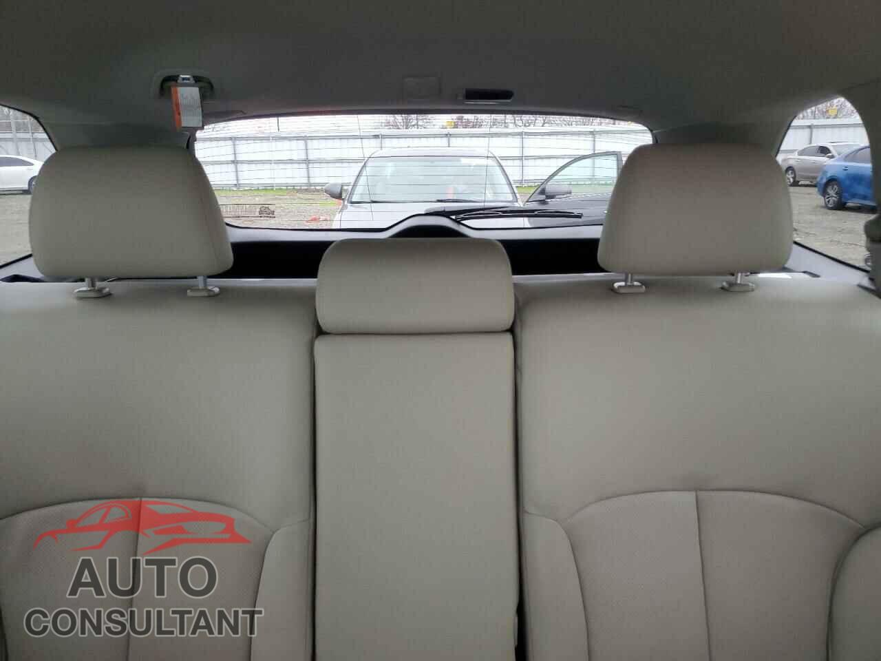 SUBARU OUTBACK 2012 - 4S4BRBLC2C3285847