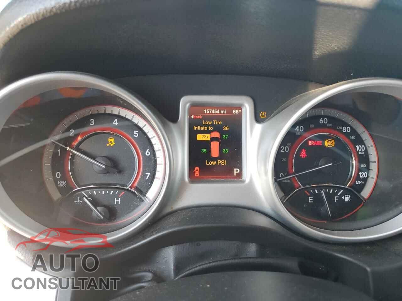 DODGE JOURNEY 2015 - 3C4PDCAB9FT756345