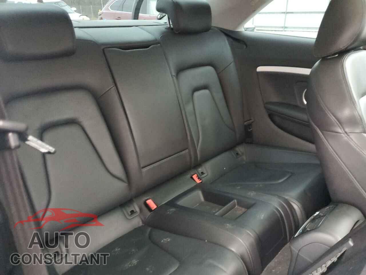 AUDI A5 2012 - WAURFAFR8CA002060