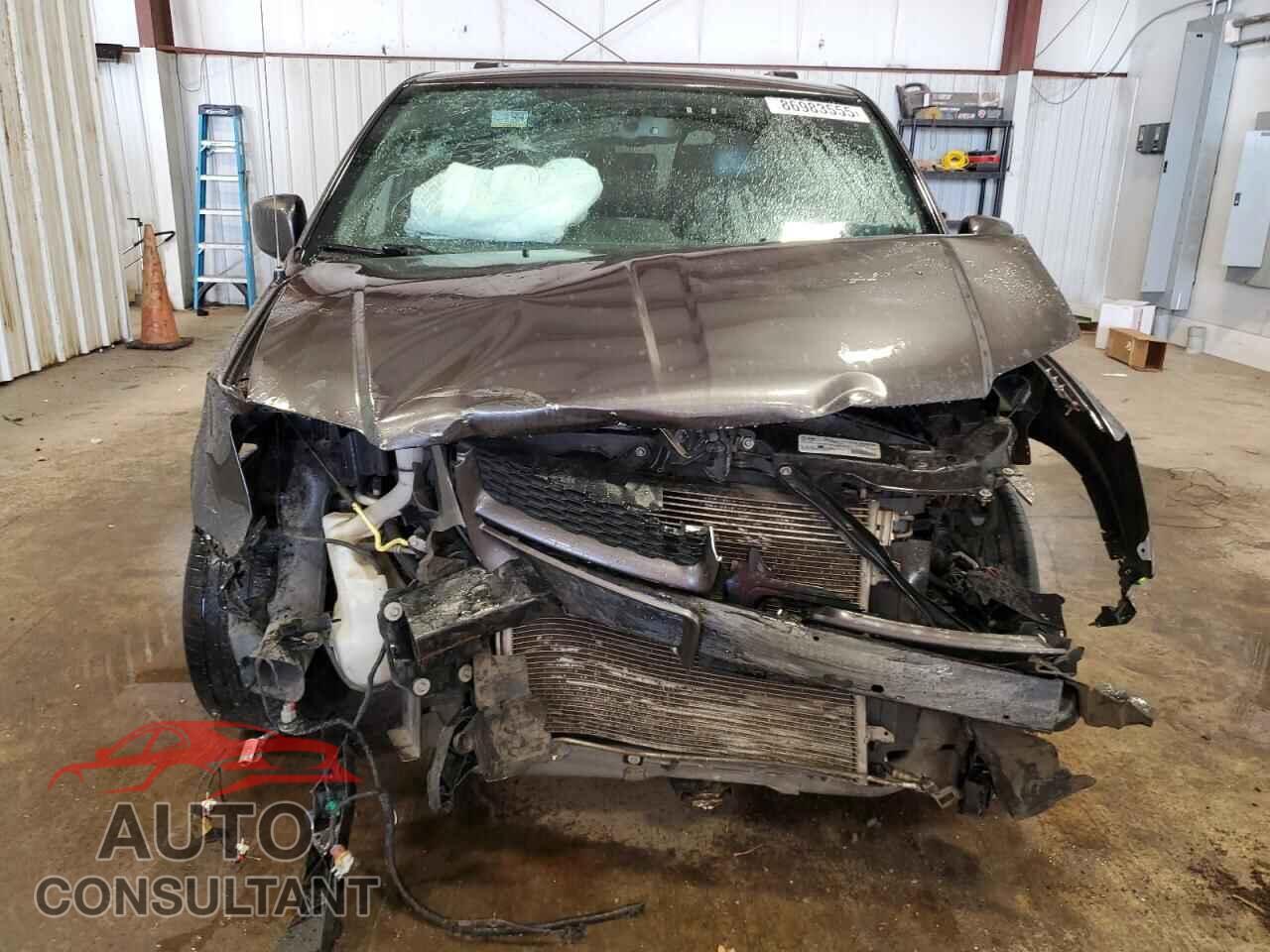 DODGE CARAVAN 2018 - 2C4RDGEG9JR200036