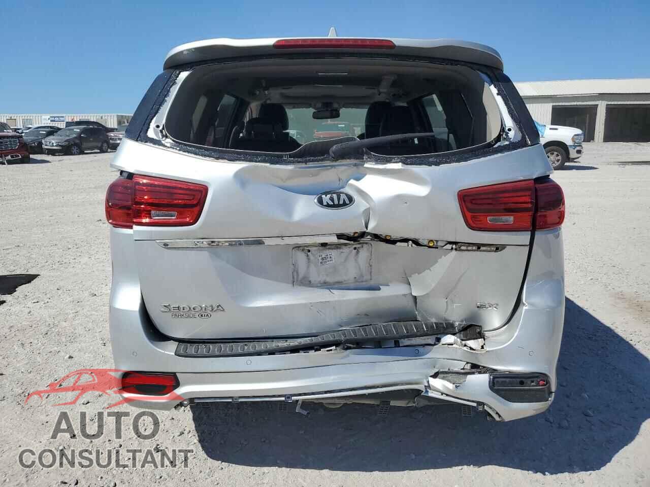 KIA All Models 2020 - KNDMC5C11L6655313