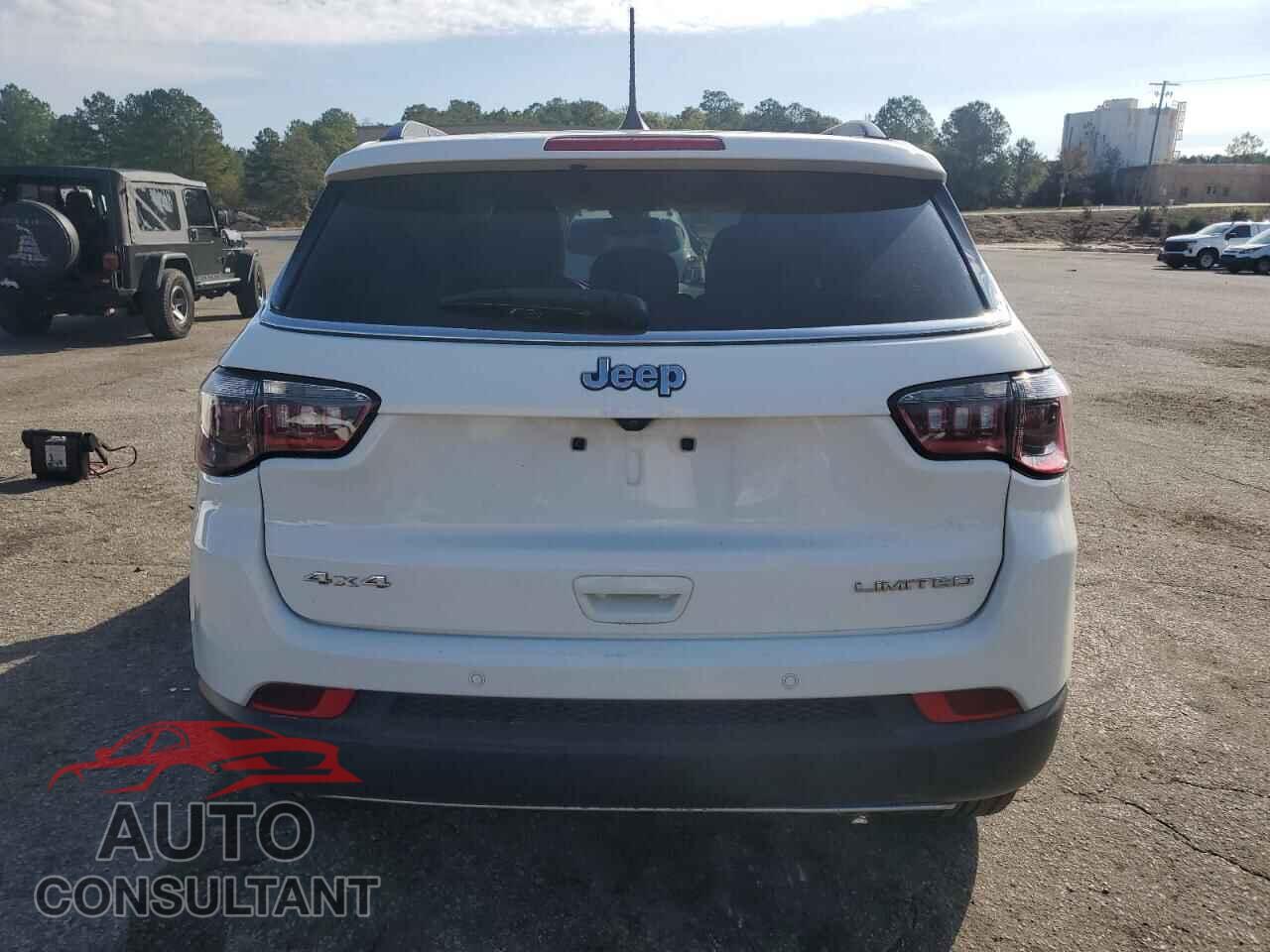 JEEP COMPASS 2021 - 3C4NJDCB5MT572665