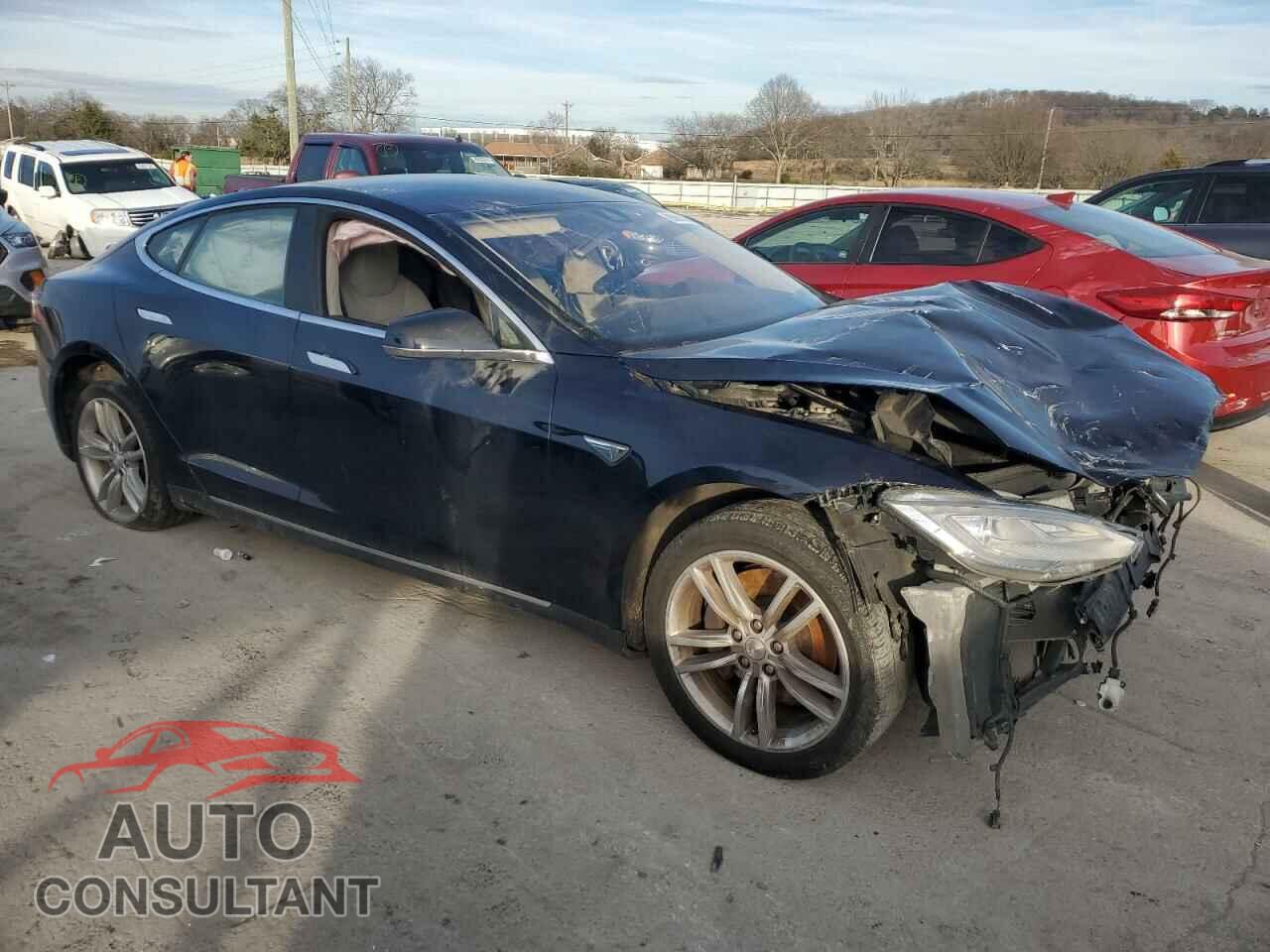 TESLA MODEL S 2015 - 5YJSA1S1XFF080712