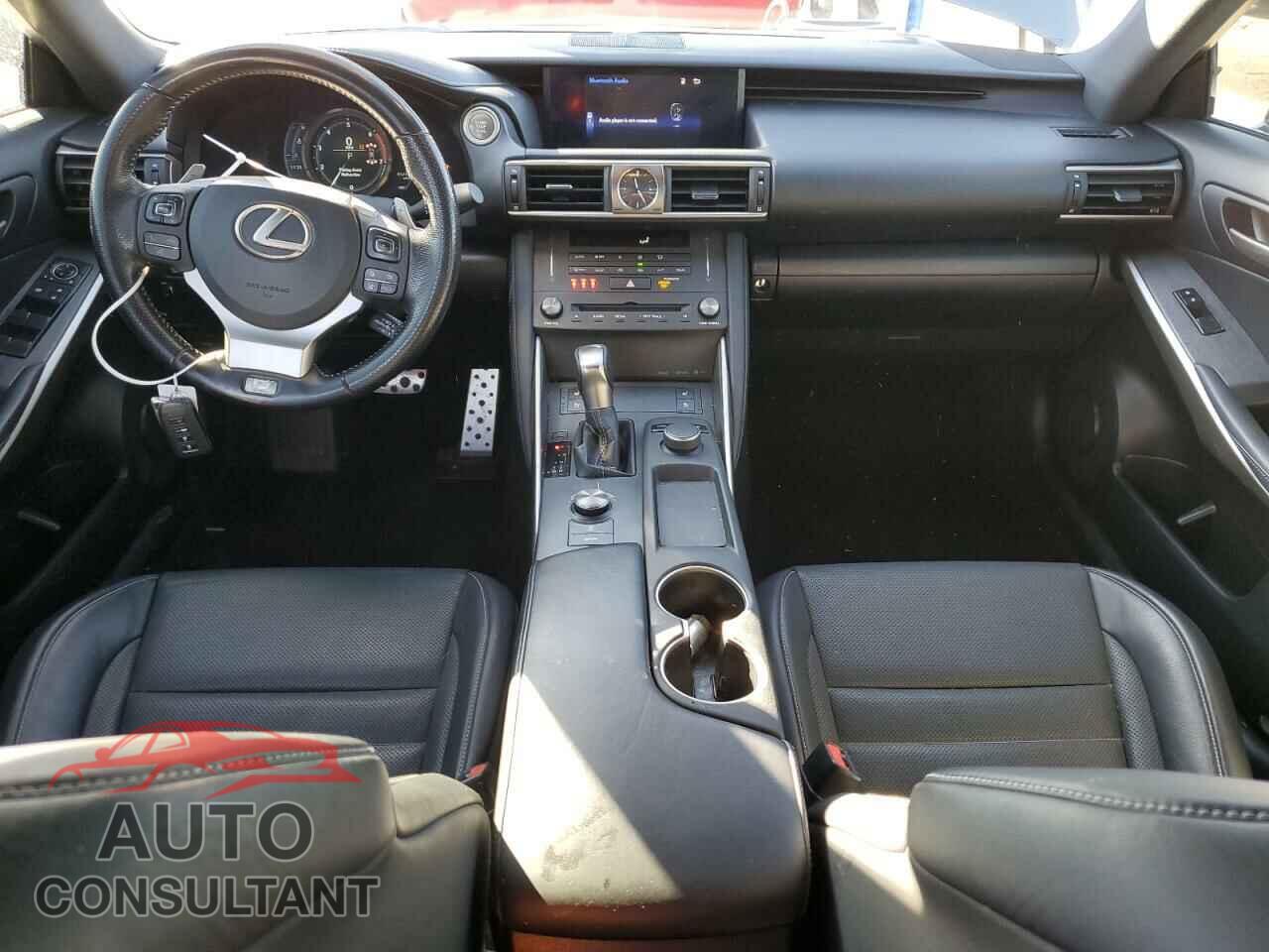 LEXUS IS 2019 - JTHBA1D22K5093406
