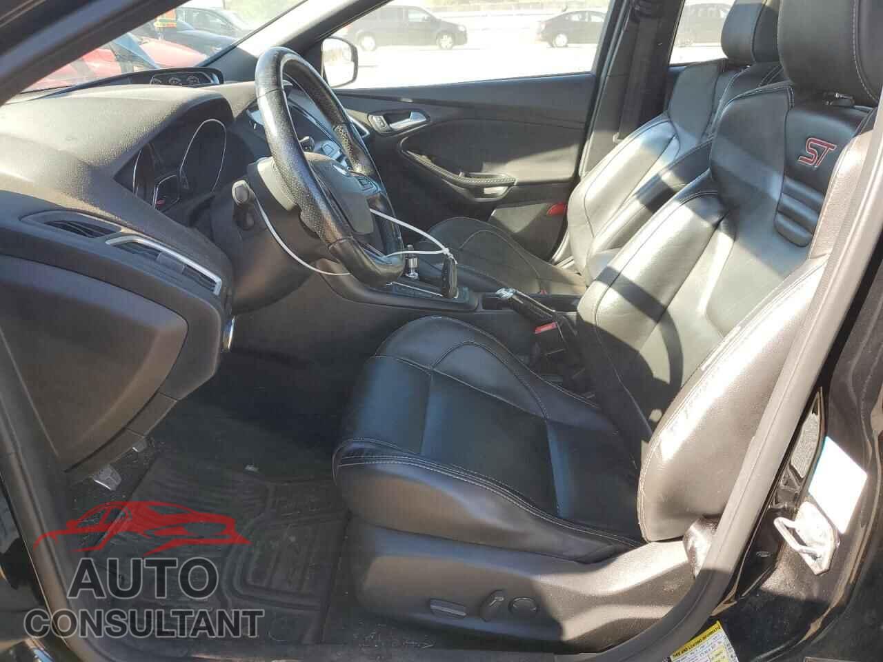 FORD FOCUS 2016 - 1FADP3L93GL288149