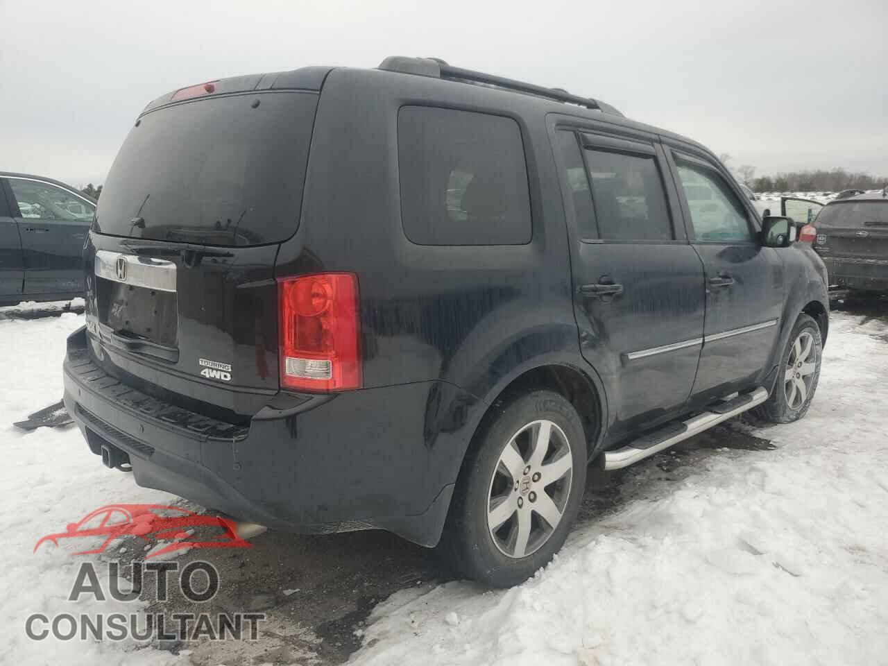 HONDA PILOT 2015 - 5FNYF4H94FB032553