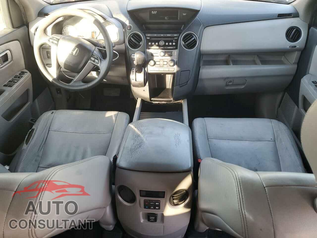 HONDA PILOT 2012 - 5FNYF3H40CB006025