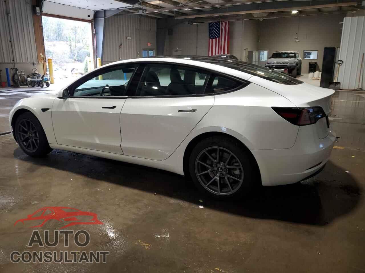 TESLA MODEL 3 2023 - 5YJ3E1EA4PF549296