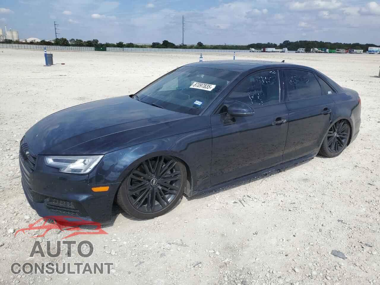 AUDI A4 2017 - WAUENAF45HN039492