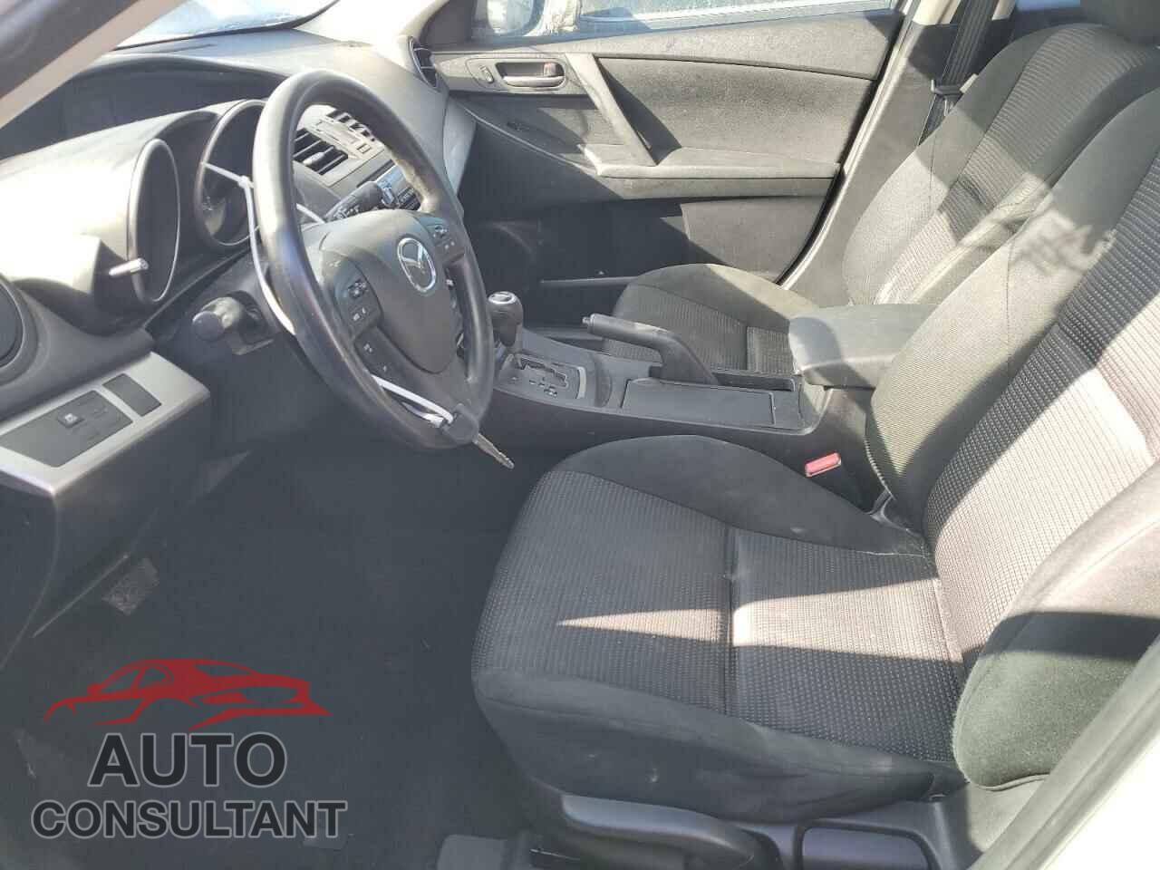 MAZDA 3 2013 - JM1BL1U79D1775345