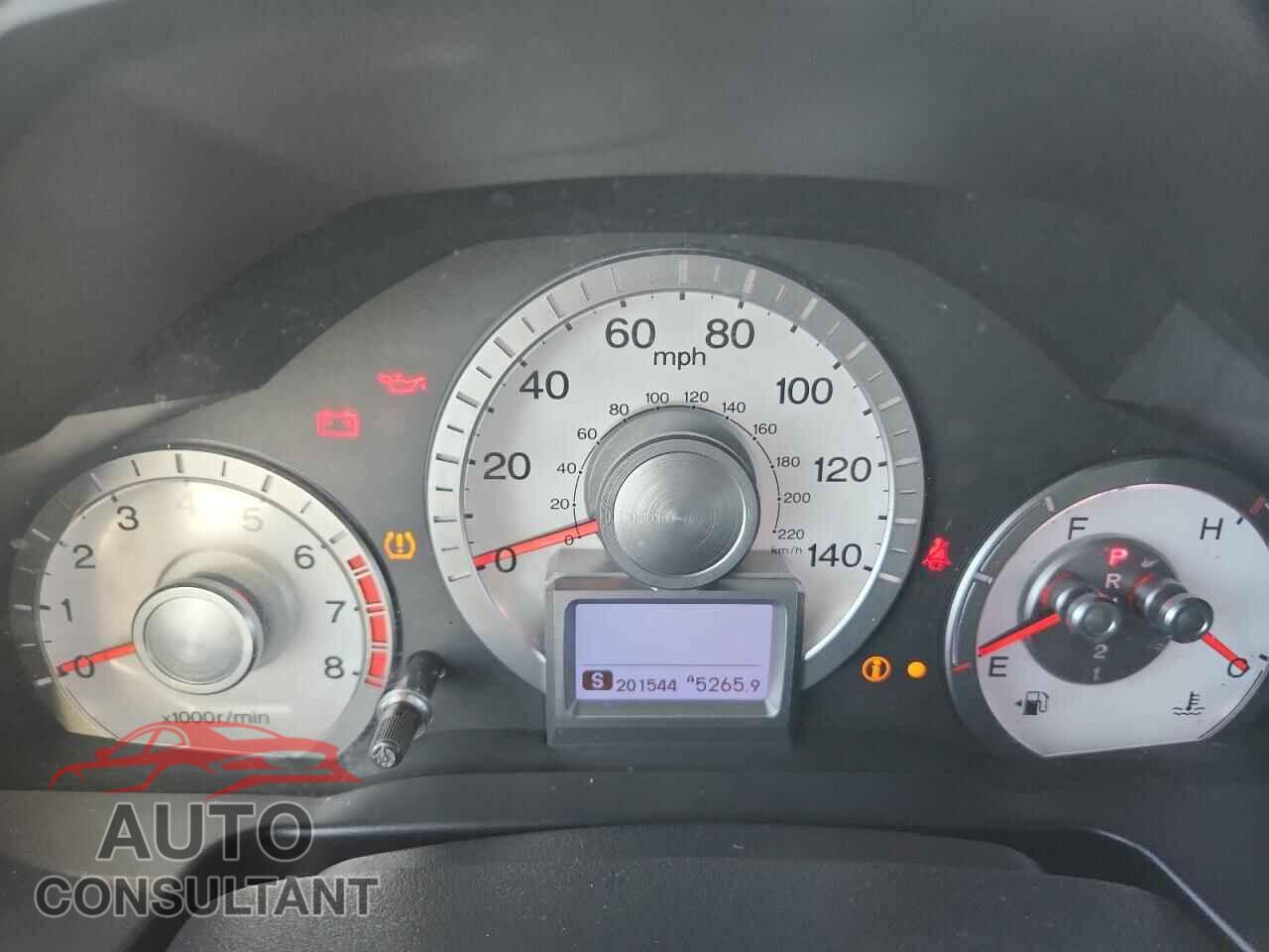 HONDA PILOT 2011 - 5FNYF4H93BB013566
