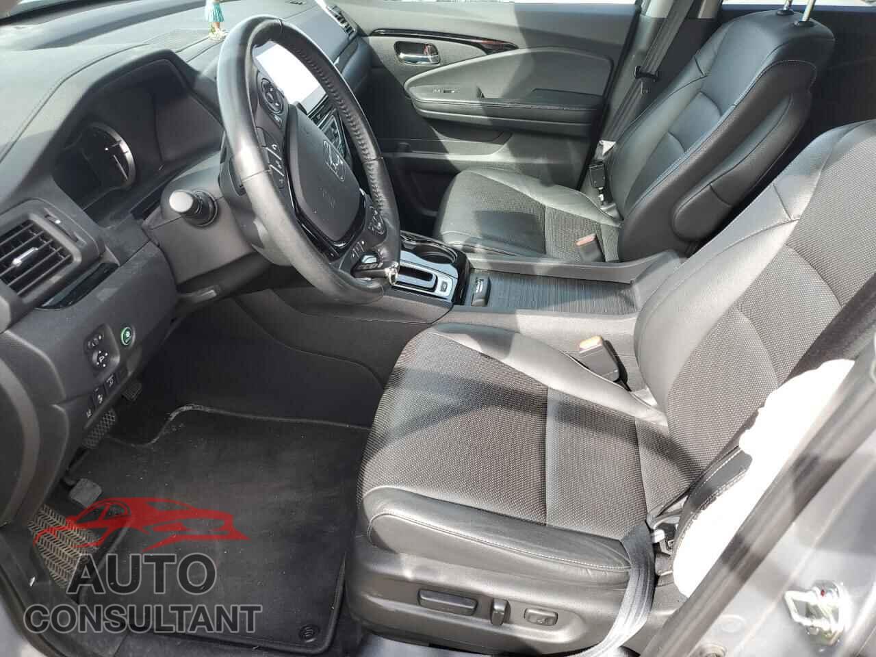 HONDA RIDGELINE 2017 - 5FPYK3F76HB001869