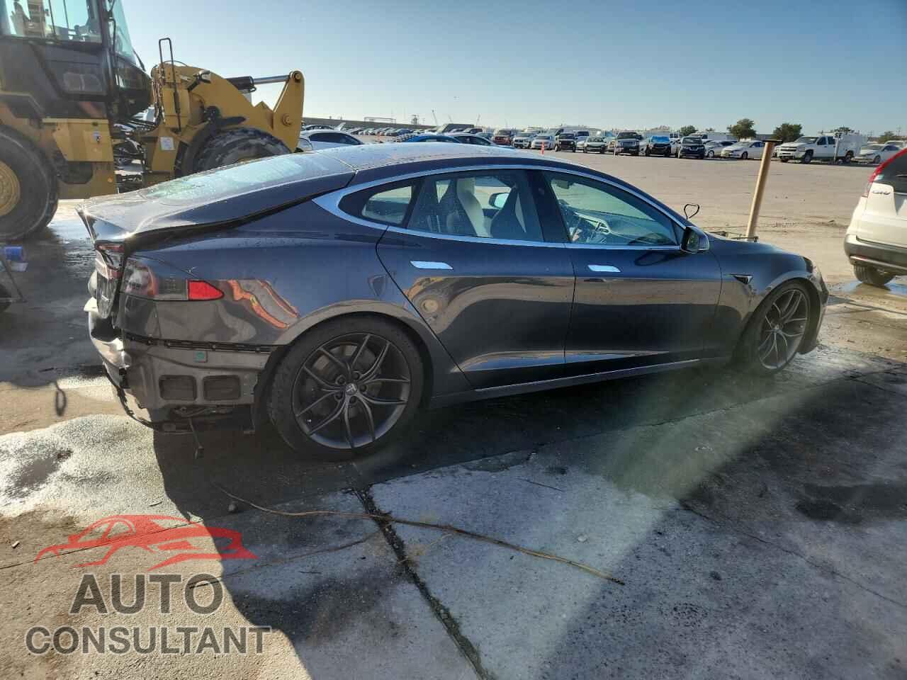 TESLA MODEL S 2017 - 5YJSA1E21HF204504
