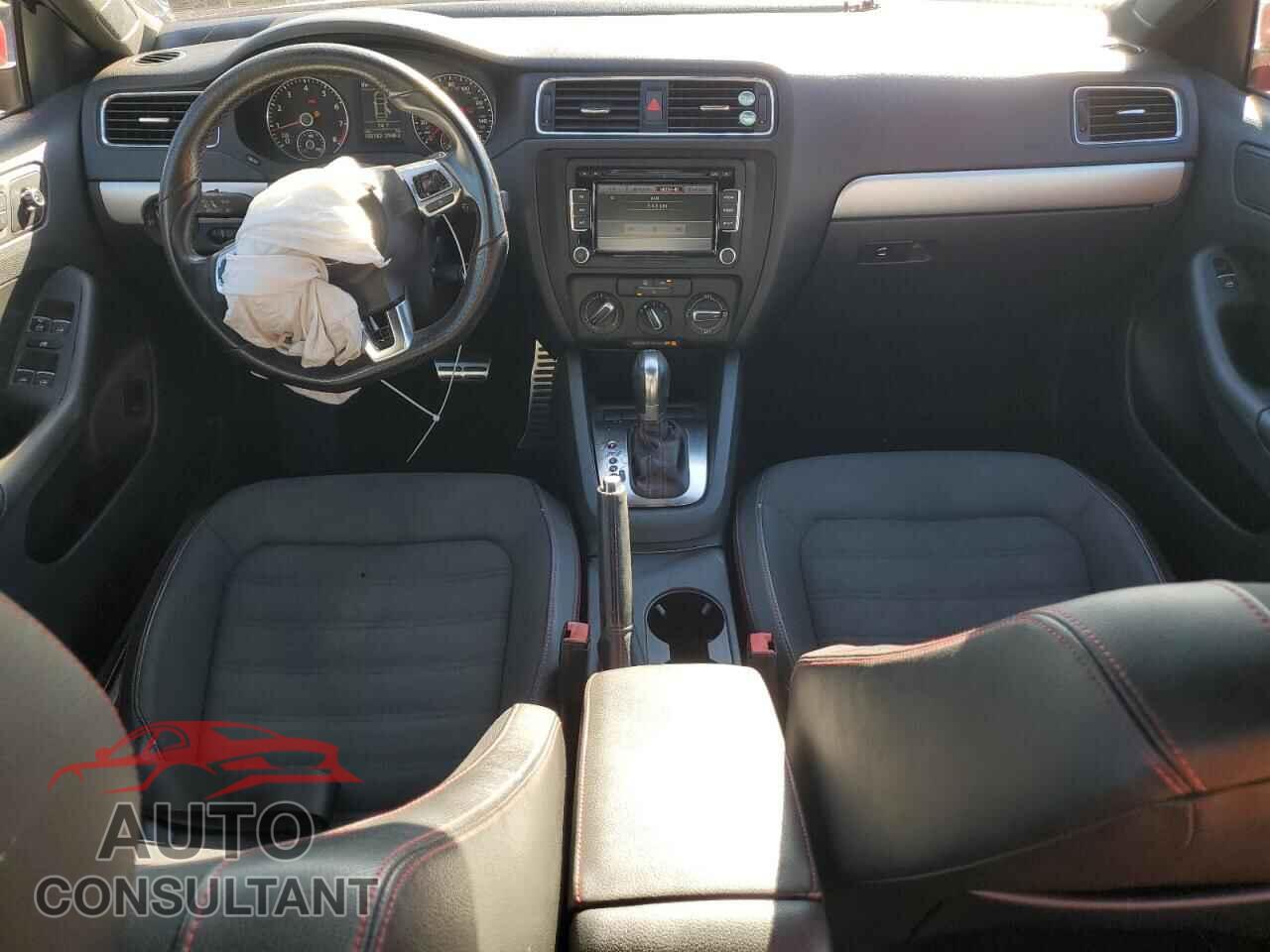 VOLKSWAGEN JETTA 2012 - 3VW467AJ4CM100813