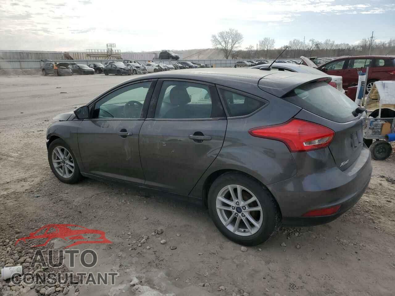 FORD FOCUS 2017 - 1FADP3K27HL244810