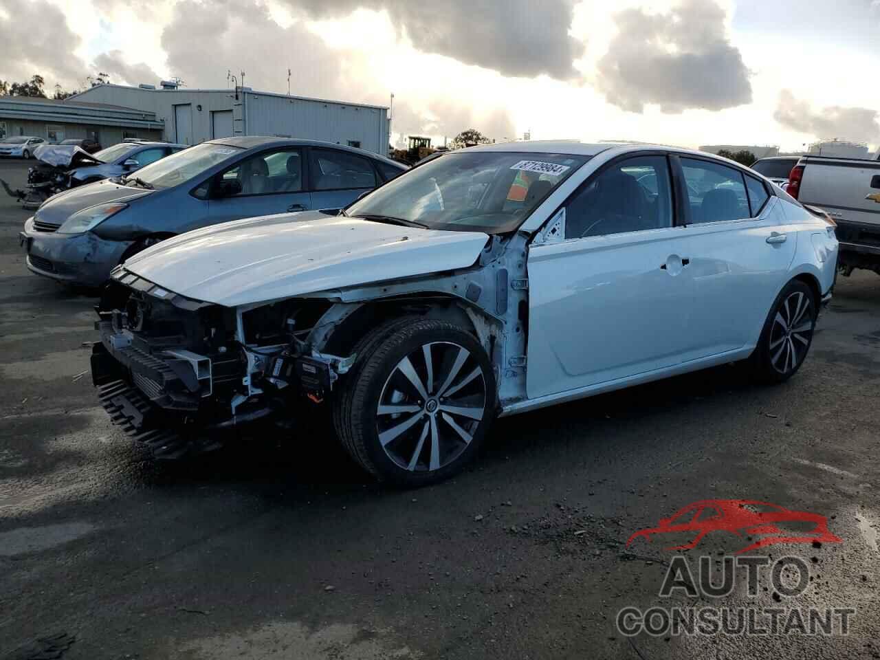 NISSAN ALTIMA 2022 - 1N4AL4CV8NN323903