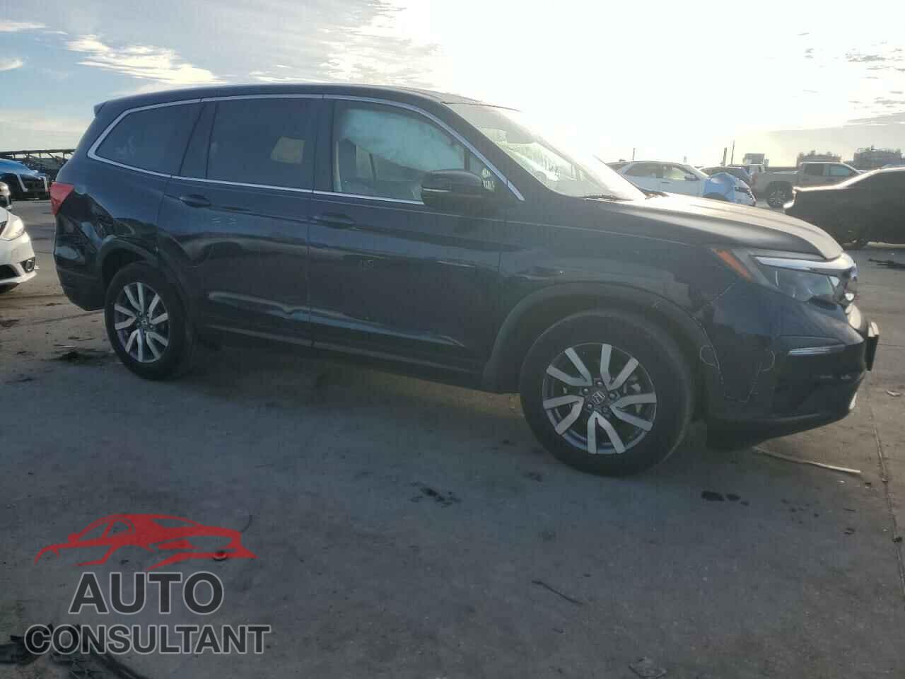 HONDA PILOT 2019 - 5FNYF5H57KB010169