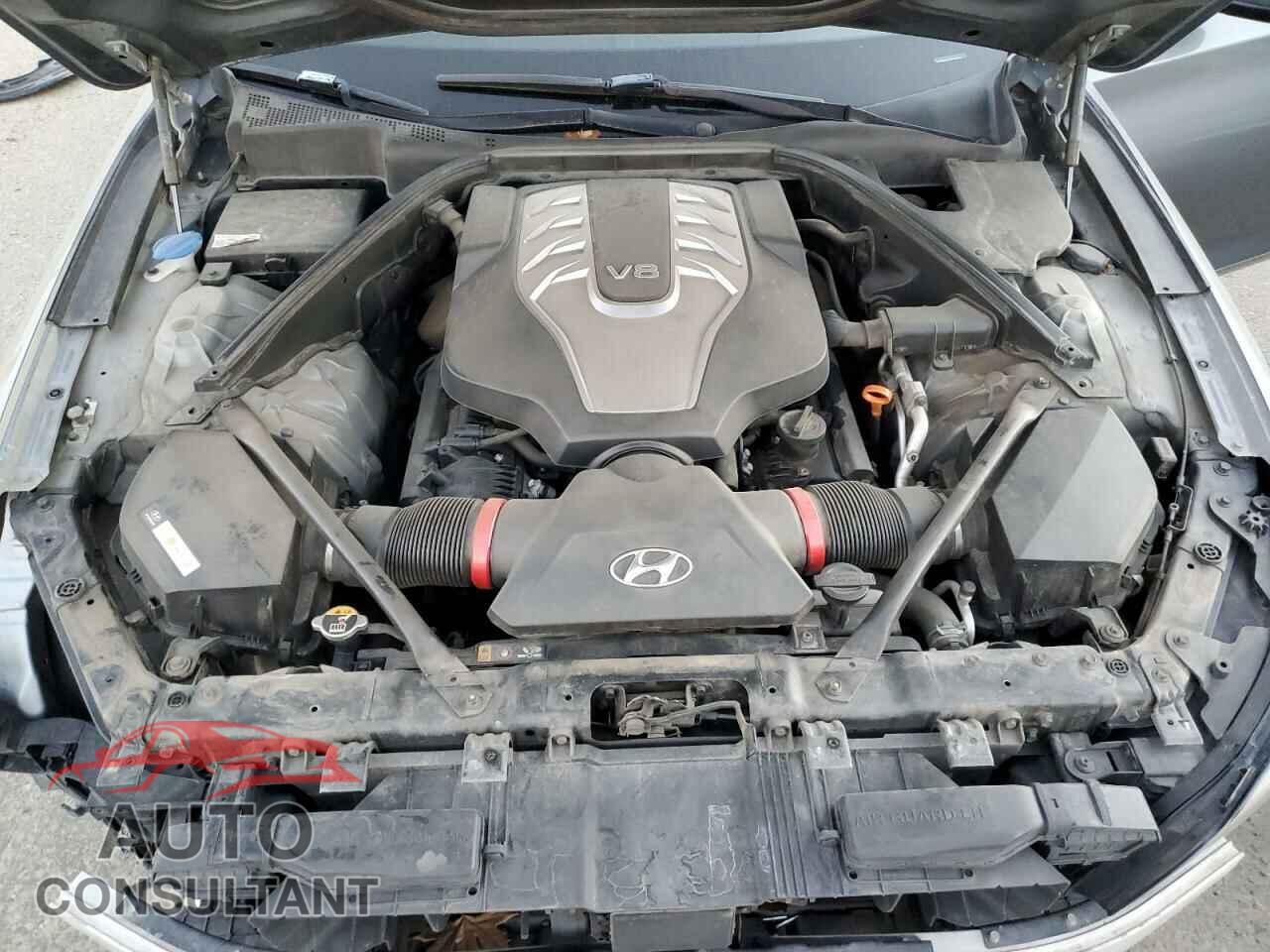 HYUNDAI GENESIS 2015 - KMHGN4JF2FU069411